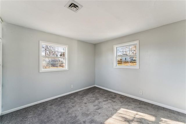 3615 Dover Street, Kansas City, KS 66106