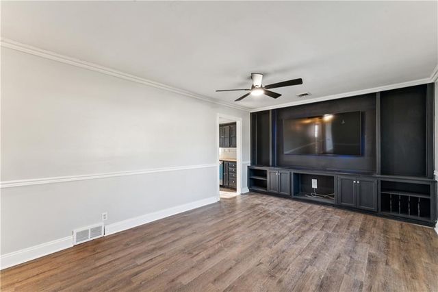 3615 Dover Street, Kansas City, KS 66106