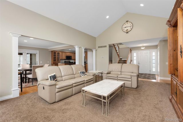 1520 Houghton Trail, Groveland Township, MI 48462