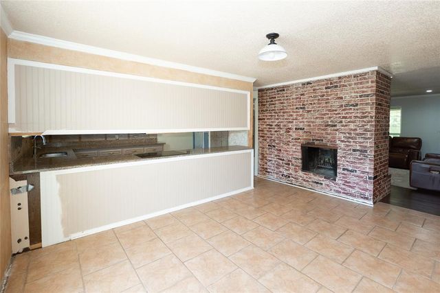 2014 E Canadian Court Terrace, Mustang, OK 73064