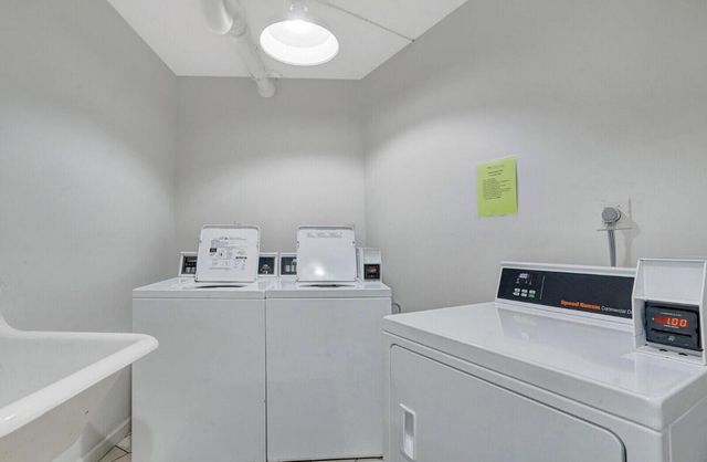 2600 N Flagler Drive 413, West Palm Beach, FL 33407