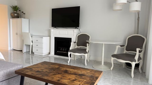2600 N Flagler Drive 413, West Palm Beach, FL 33407