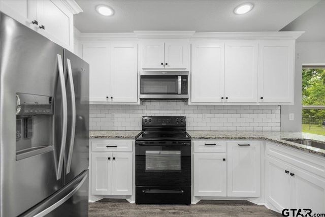 19025 County Road 484, Mineola, TX 75773