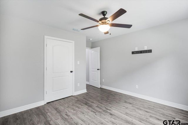 19025 County Road 484, Mineola, TX 75773