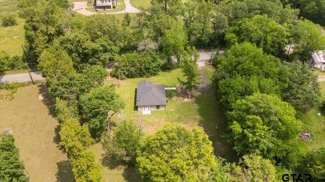 19025 County Road 484, Mineola, TX 75773
