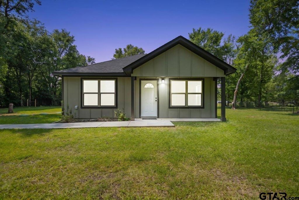 19025 County Road 484, Mineola, TX 75773