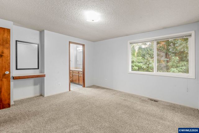 1586 Freeman Ct NE, Keizer, OR 97303
