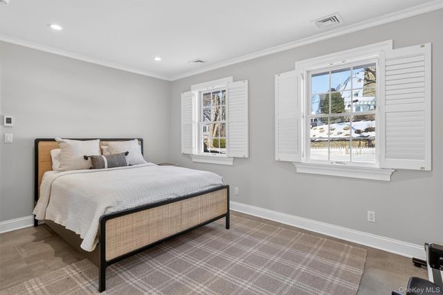 506 Shore Acres Drive, Mamaroneck, NY 10543