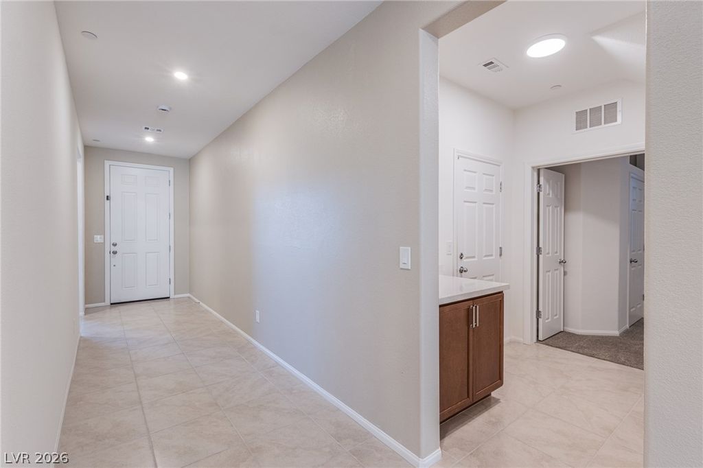 10950 Cilantro Avenue, Las Vegas, NV 89166 — photo 2