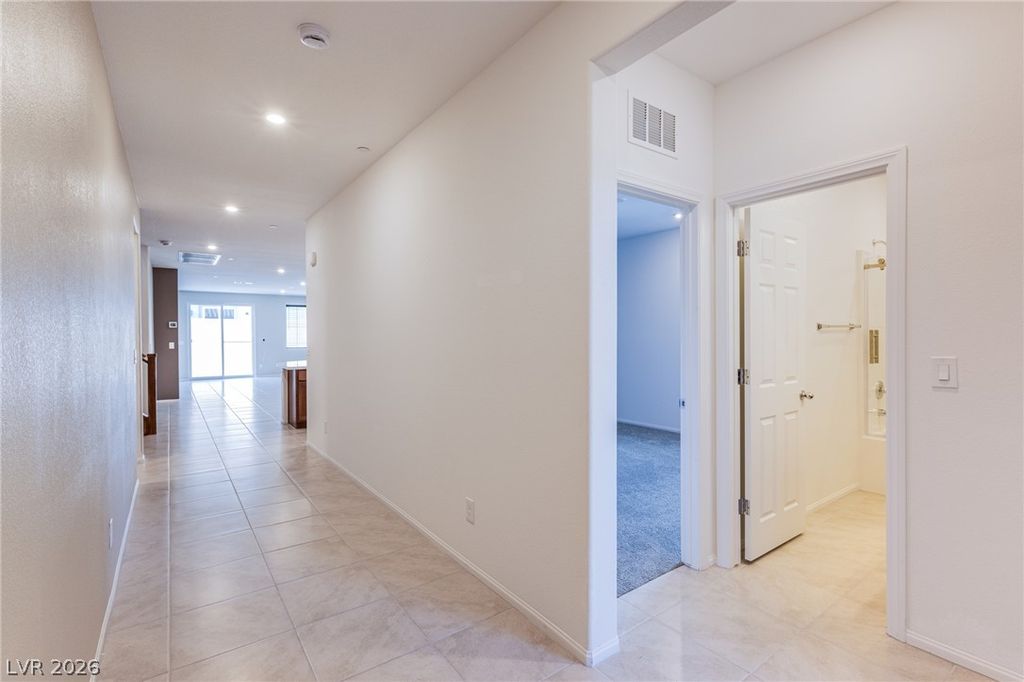 10950 Cilantro Avenue, Las Vegas, NV 89166 — photo 3