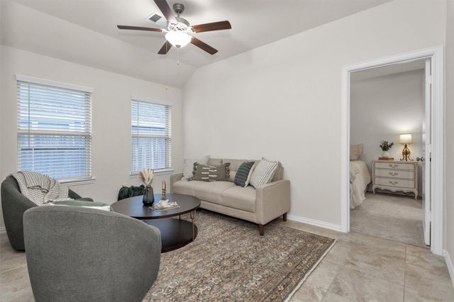 428 Auburn Pines Drive, Montgomery, TX 77316