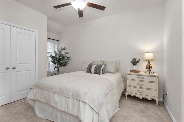 428 Auburn Pines Drive, Montgomery, TX 77316