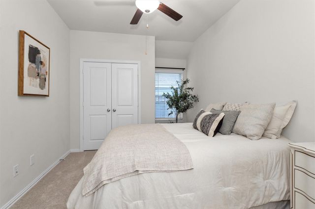 428 Auburn Pines Drive, Montgomery, TX 77316