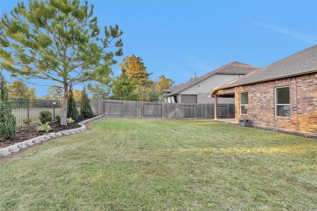 428 Auburn Pines Drive, Montgomery, TX 77316
