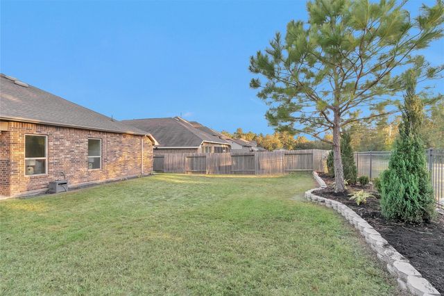 428 Auburn Pines Drive, Montgomery, TX 77316