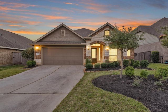 428 Auburn Pines Drive, Montgomery, TX 77316