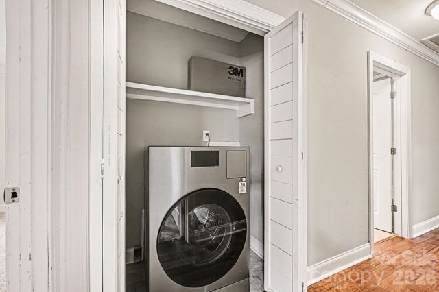 104 W Louisiana Avenue, Bessemer City, NC 28016