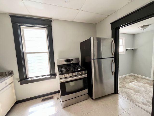 2940 COCHRAN Street, Erie, PA 16508