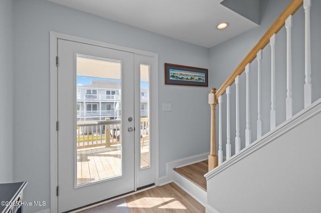 2506 Emerald Drive E, Emerald Isle, NC 28594