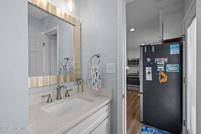 2506 Emerald Drive E, Emerald Isle, NC 28594