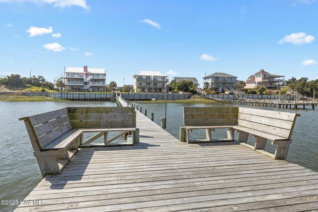 2506 Emerald Drive E, Emerald Isle, NC 28594