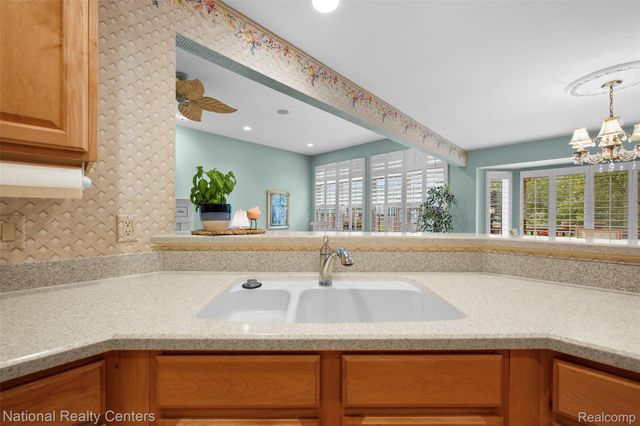 49455 N Glacier Avenue 43, Northville Township, MI 48168