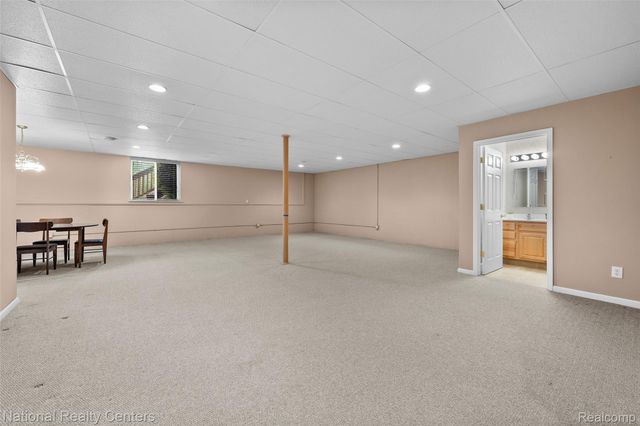 49455 N Glacier Avenue 43, Northville Township, MI 48168