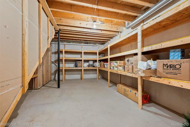 49455 N Glacier Avenue 43, Northville Township, MI 48168