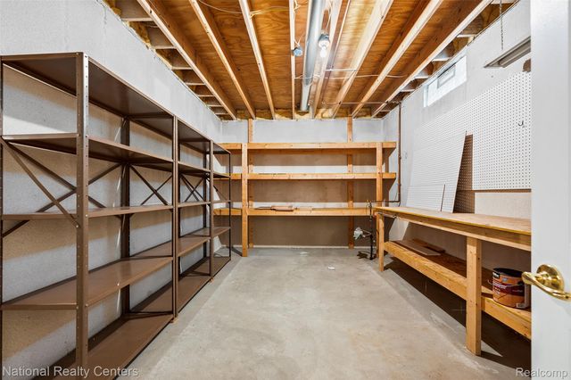 49455 N Glacier Avenue 43, Northville Township, MI 48168