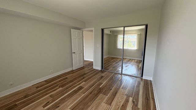 9439 BAY COLONY Drive 3N, Des Plaines, IL 60016