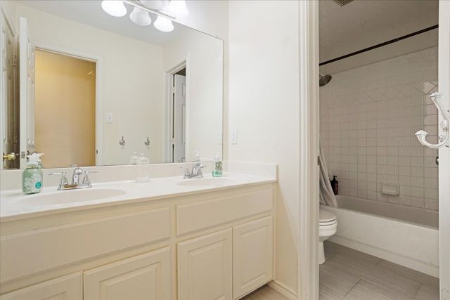 2705 Country Glen Court, Keller, TX 76248