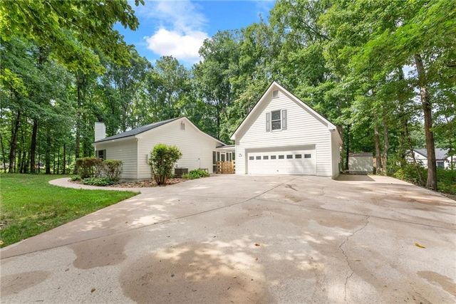 3620 Pollys Bluff, Cumming, GA 30028