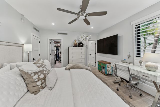 1556 S OCEAN Lane 204, Fort Lauderdale, FL 33316