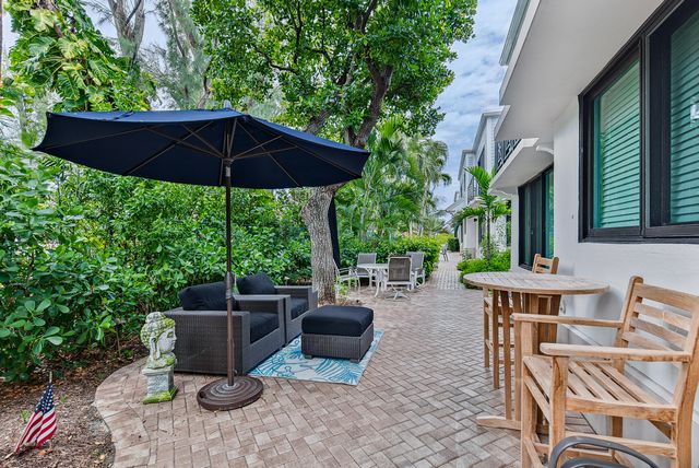 1556 S OCEAN Lane 204, Fort Lauderdale, FL 33316