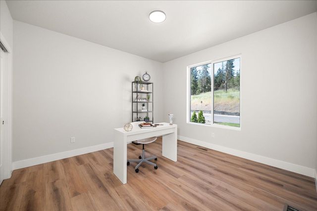 4257 W Bush Dr, Spokane, WA 99208