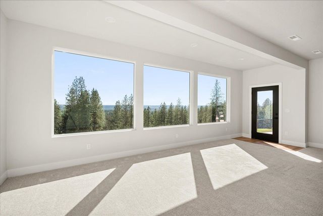 4257 W Bush Dr, Spokane, WA 99208