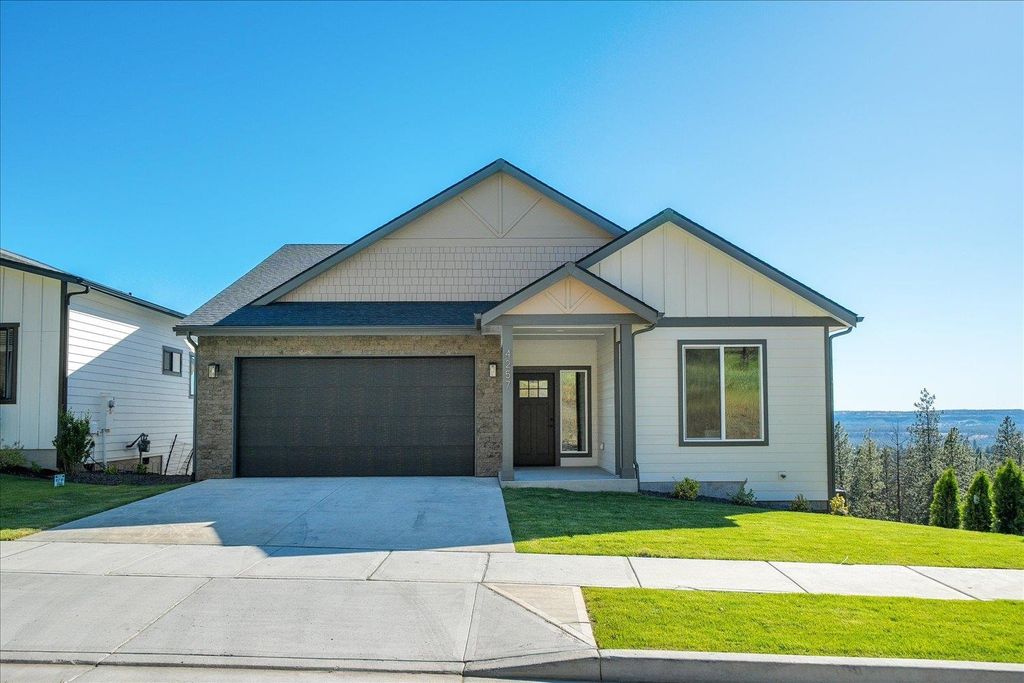 4257 W Bush Dr, Spokane, WA 99208