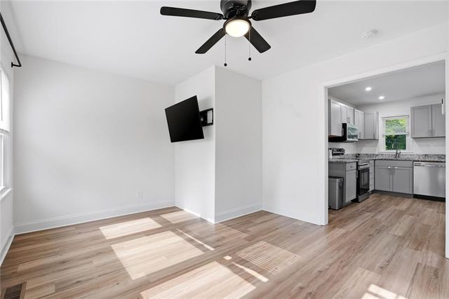 320 Camfield Court SW, Atlanta, GA 30310
