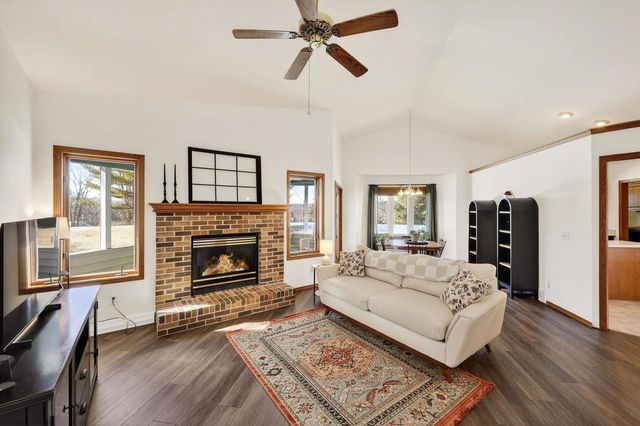 820 Anna Court, Waterloo, WI 53594