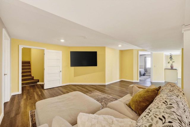 820 Anna Court, Waterloo, WI 53594