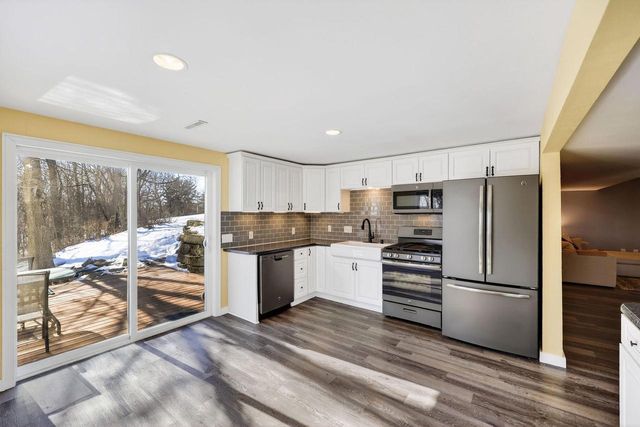 820 Anna Court, Waterloo, WI 53594