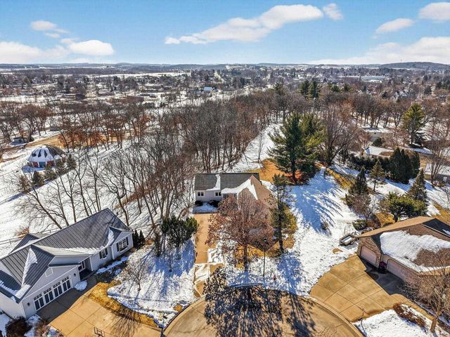 820 Anna Court, Waterloo, WI 53594