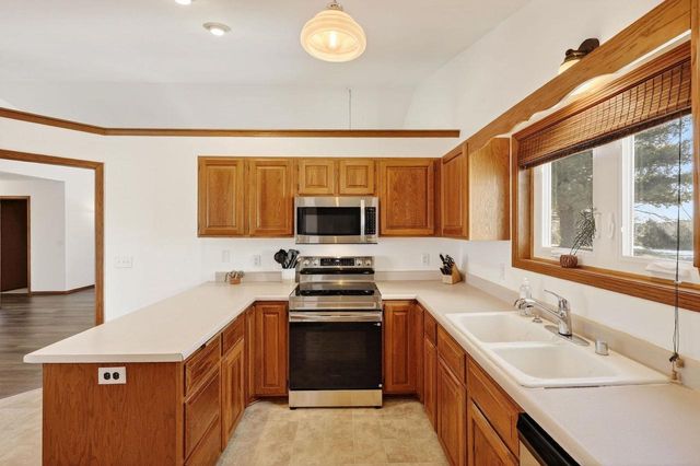 820 Anna Court, Waterloo, WI 53594