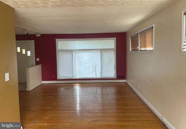 4110 N ROGERS AVE, Baltimore, MD 21207