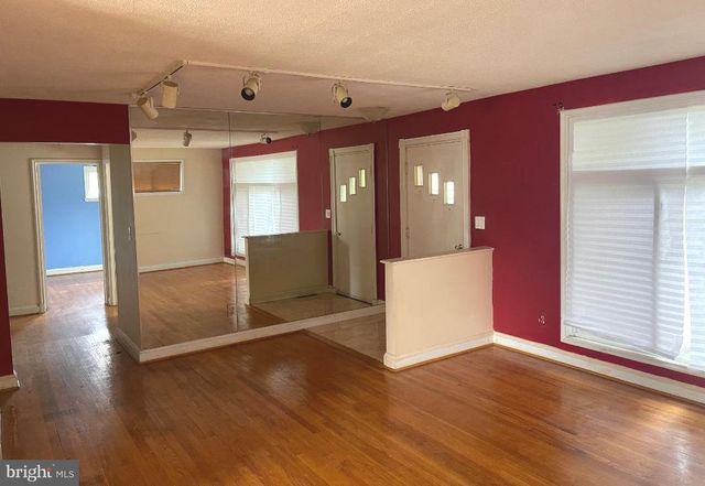 4110 N ROGERS AVE, Baltimore, MD 21207