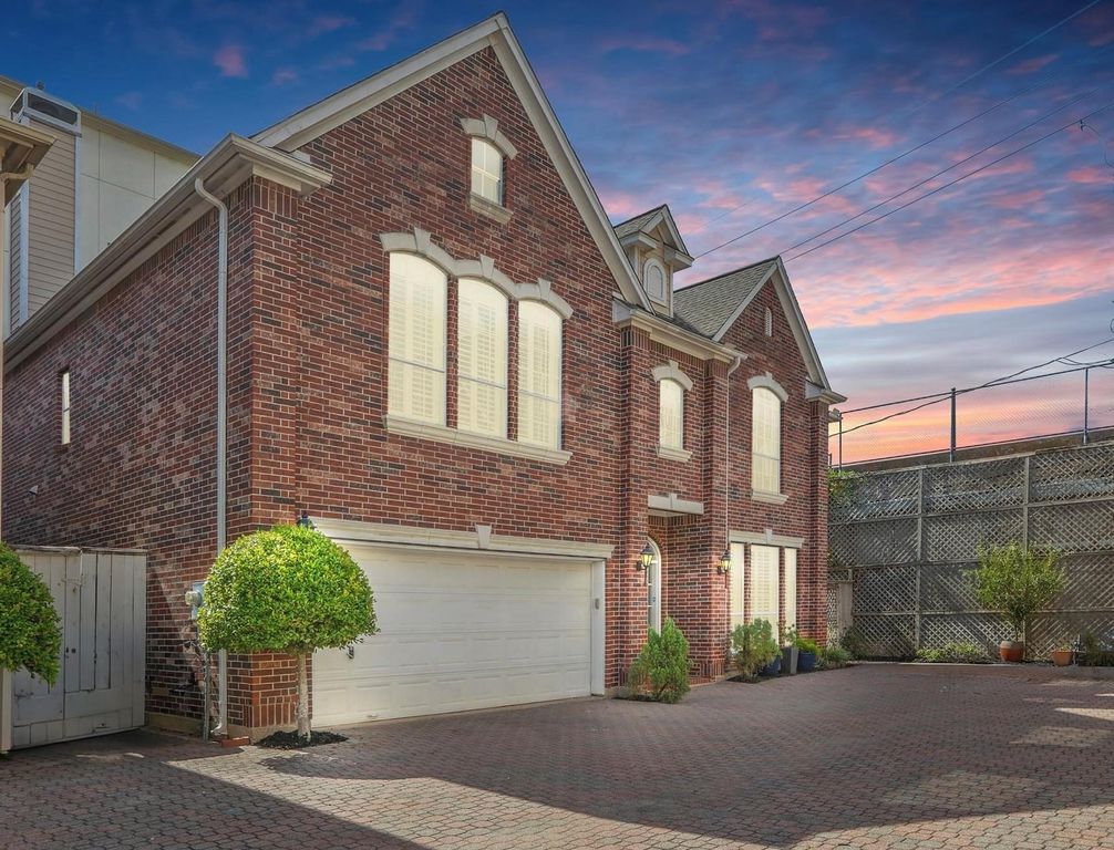 5324 Fayette Street, Houston, TX 77056