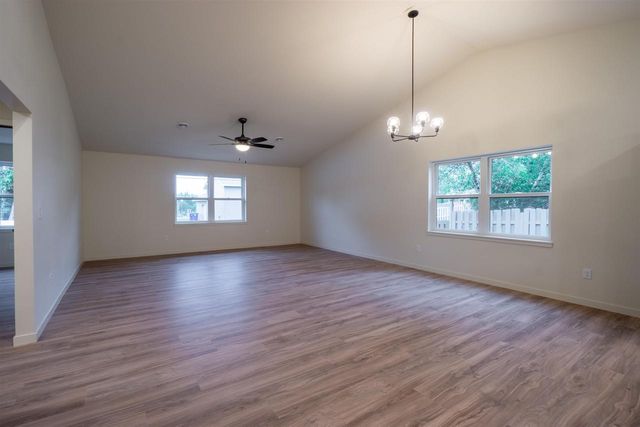 704 THORNAPPLE STREET, Marathon, WI 54448