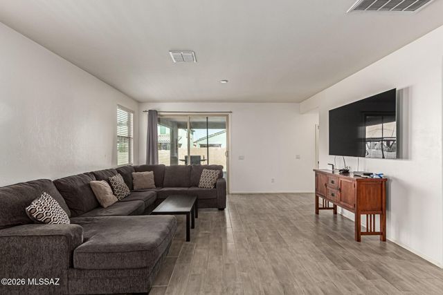 10696 W Chestnut Street, Marana, AZ 85653