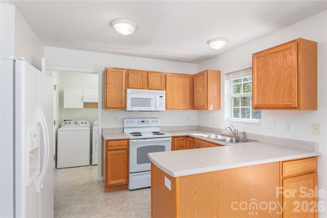 46 Chesire Way, Fletcher, NC 28732