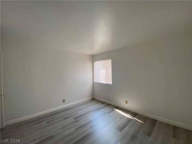 5221 River Glen Drive 195, Las Vegas, NV 89103